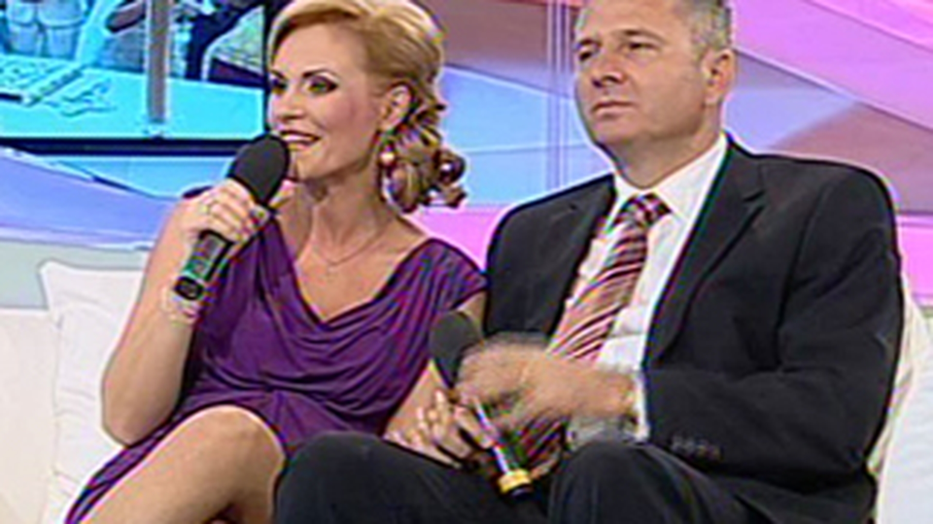 VIDEO Afla la ce nume s-au gandit Gabi Firea si Florin Pandele pentru viitorul lor copil!