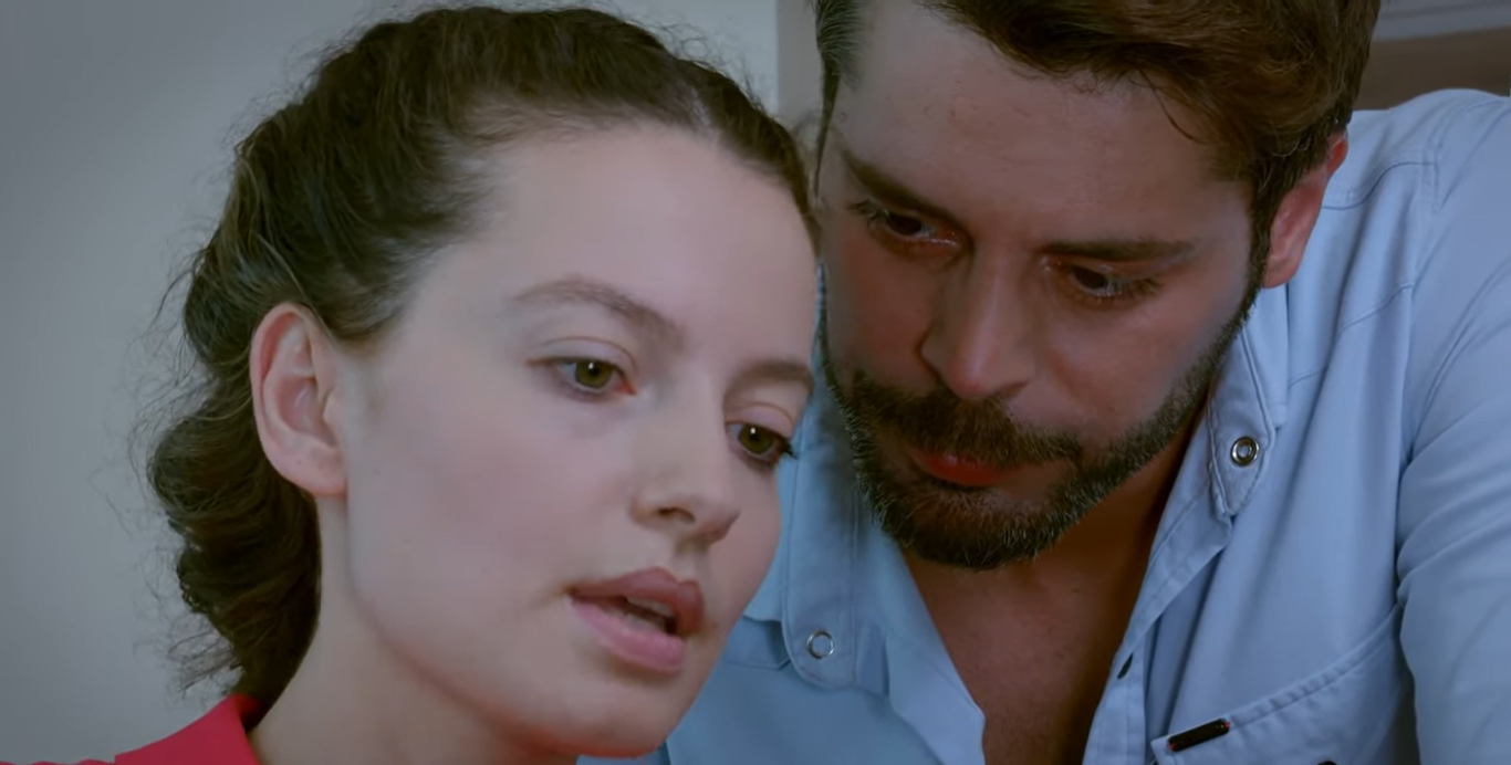 Lucruri pe care nu le știai despre Ali Yasin Özegemen, actorul din serialul ”Păsări rănite”
