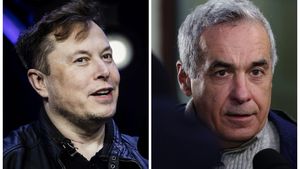 Elon Musk, reacție neașteptată după ce BEC a respins candidatura lui Călin Georgescu: ”E o nebunie!”
