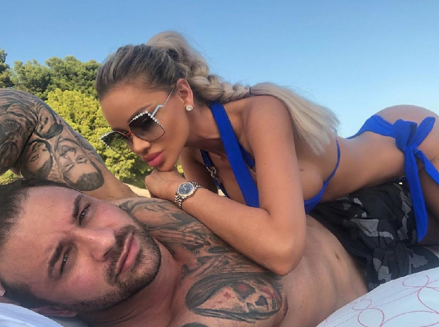 Bianca Drăgușanu și Alex Bodi s-au logodit! Cum arată superbul inel, dar și câți bani a costat