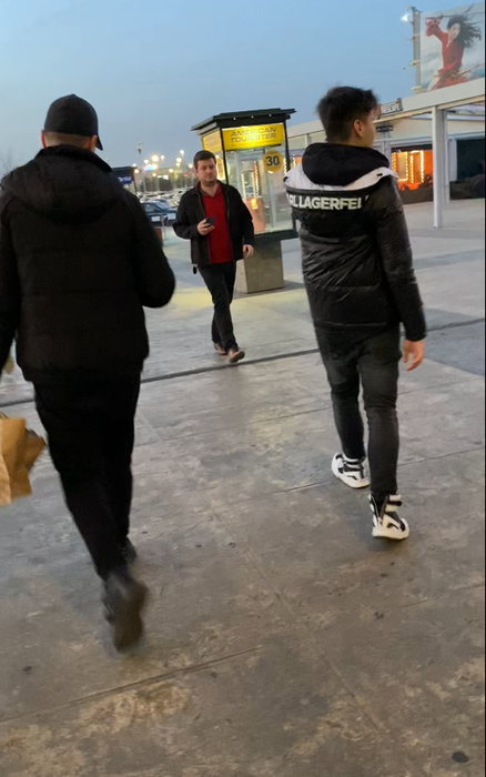 Filmări fabuloase cu cel mai popular puști din România! Bosulică Selly a făcut senzație într-un mall din Capitală!