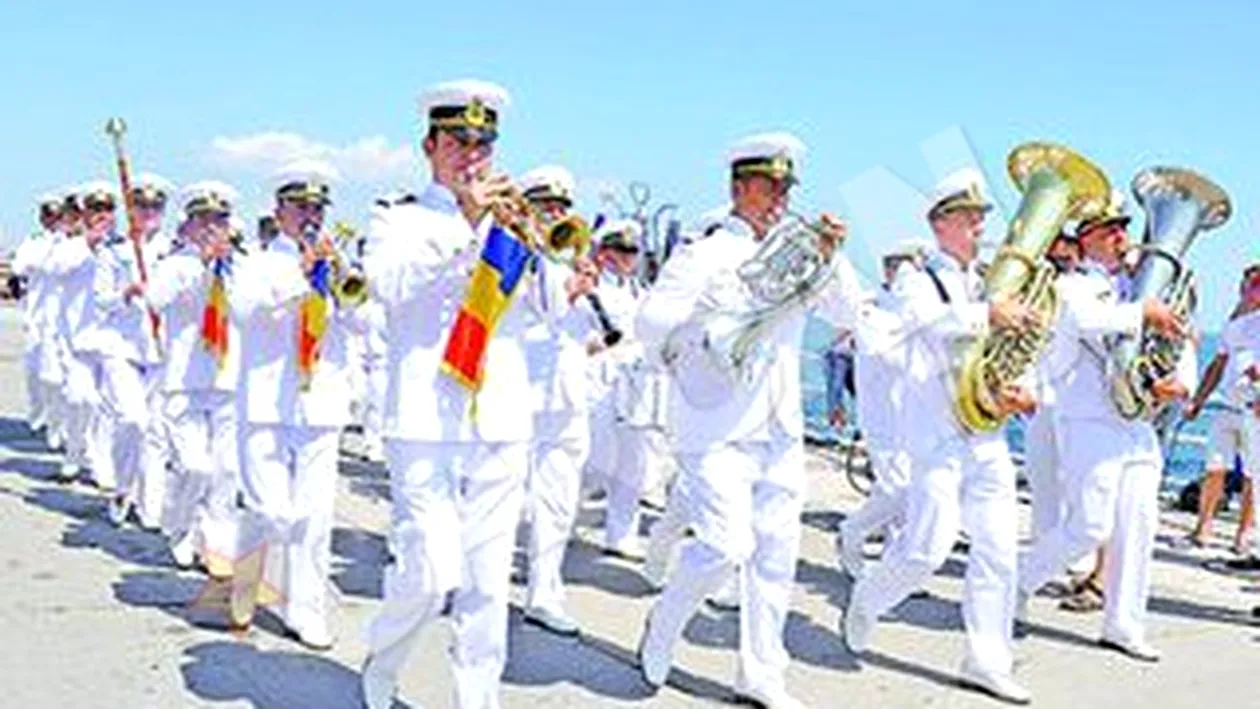 Parada militara in Portul Constanta