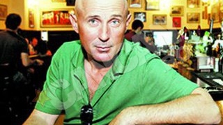 Mugur Mihaescu se trezeste dimineata cu pofta de orice: "Rup frigiderul in doua"