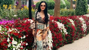 Carmen de la Sălciua a dat dovadă de curaj. Artista s-a afișat în fața fanilor complet nemachiată, dar a fost criticată