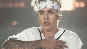 S-a terminat...scena. Ce a păţit JUSTIN BIEBER în timpul unui concert din Canada