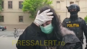 Primele declarații ale teroristei din Arad sunt șocante: „M-au arestat de handicapați”. VIDEO