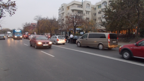 Condamnarea nu i-a scazut popularitatea lui Gica Popescu! A fost oprit in trafic pentru a da un autograf!