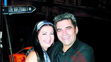 Gabriela - in club, familia - la parastasul mamei sale