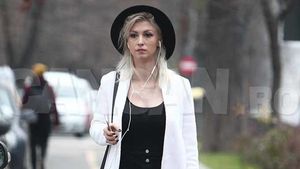 Andreea Bălan e o ”mămică slim fit”! Şi-a revenit fantastic la o lună după ce a născut!