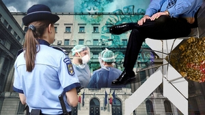 COVID-19 lovește și în "Sex-gate-ul de la Interne". Înaltul ofițer acuzat de hărțuire sexuală și șantaj a fost izolat după ce...
