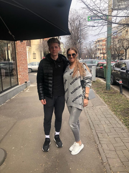 Laurențiu și impresara lui, Anamaria Prodan