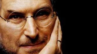 Citeste mesajul de adio al lui Steve Jobs! "Love is like a puzzle...!"