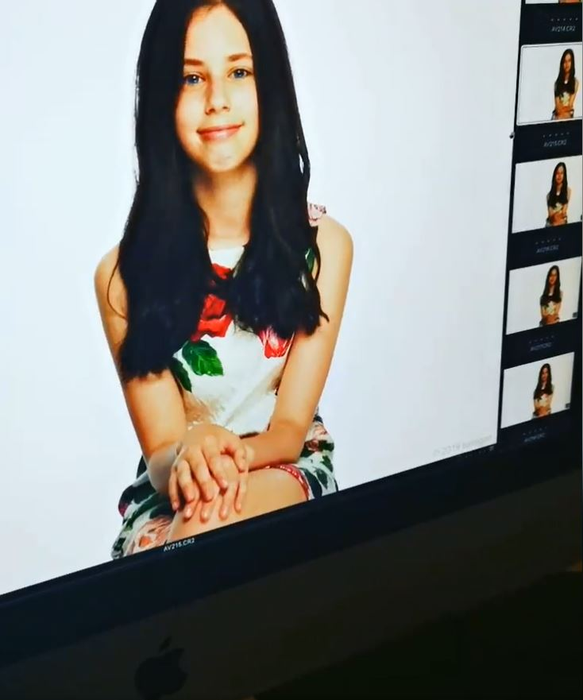 Cât de mare s-a făcut Violeta! Fiica Andreei Marin şi a lui Ştefan Bănică Jr a început liceul. FOTO