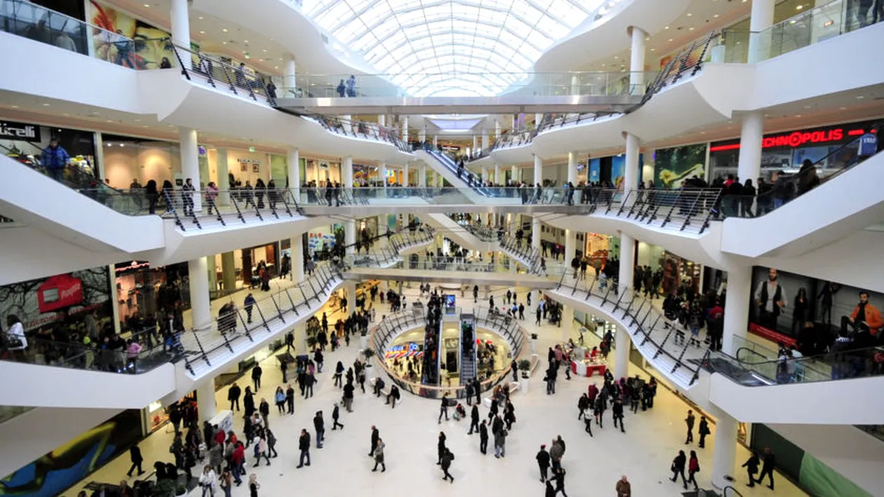O parte din mall-urile din România se vor redeschide pe 15 mai. Anunţul făcut de Ludovic Orban