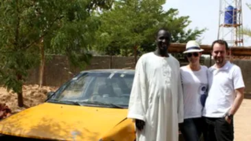 Andreea Marin, transportata cu o rabla prin Africa: Mergea la fel de bine ca o caruta