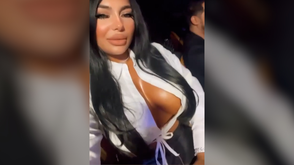 Noua iubită a lui Tzancă Uraganul, decolteu XXXXL