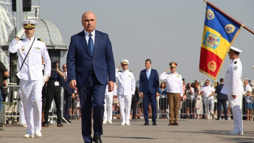 Ilie Bolojan, huiduit la Ziua Marinei! Nicușor Dan a refuzat să participe