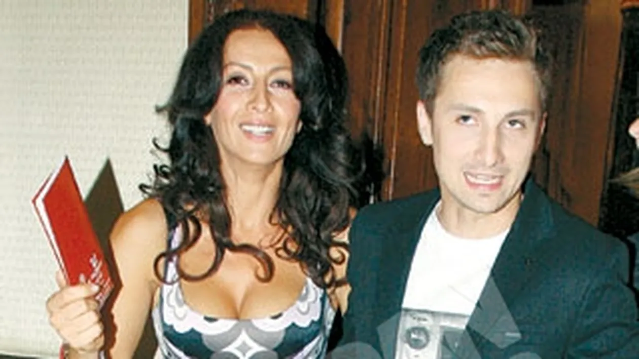 Mihaela Radulescu si Dani Otil au fost impreuna la un eveniment caritabil la Bacau! Sunt doar soferul ei de lux