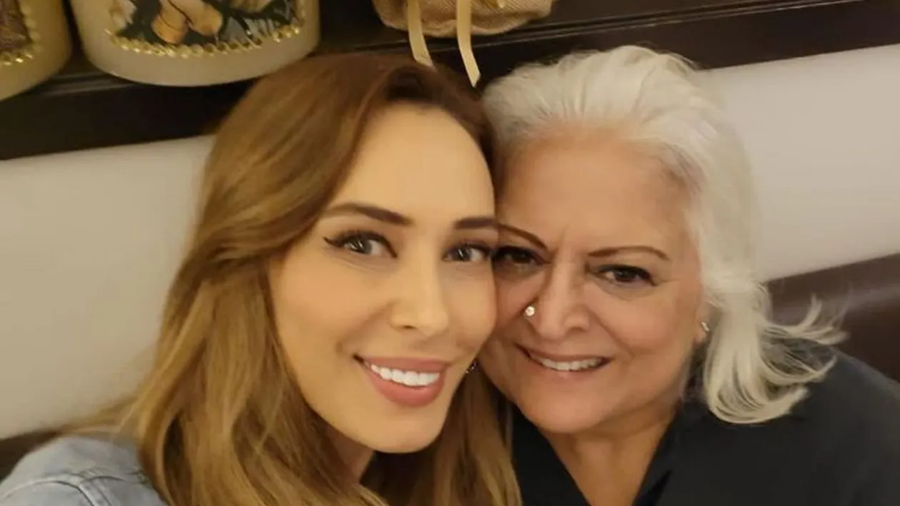 Iulia Vântur, postare emoționantă alături de o femeie importantă din viața lui Salman Khan