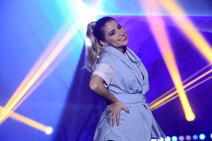 „Prinţesa de Aur“ îşi încearcă norocul în Marea Britanie, după ce a fost eliminată de la „X Factor“ România. Iată ce a anunţat: „Mă mândresc…“