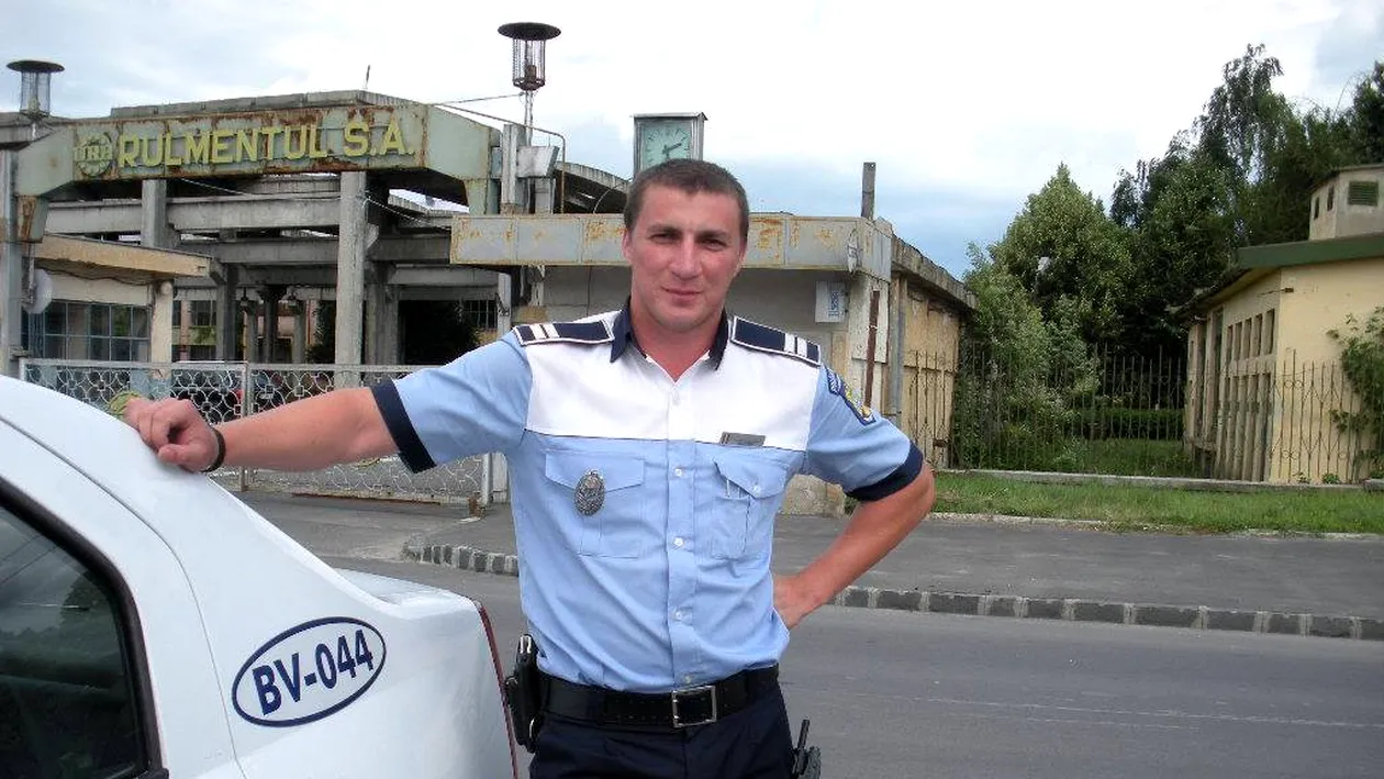 Celebrul Marian Godină are ”jucărie nouă”. Cu ce bolid s-a afişat  poliţistul!