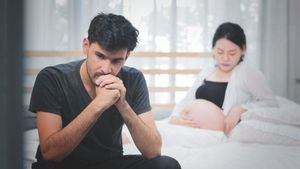 I-a picat cerul în cap! Cum a aflat un bărbat că iubita lui, însărcinată în luna a opta, îl înșală