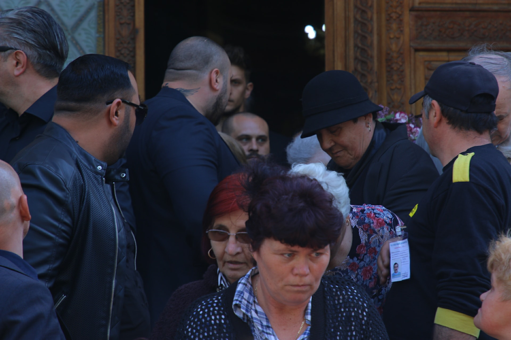 Imaginile durerii! Ziua în care România își ia adio de la Ionela Prodan