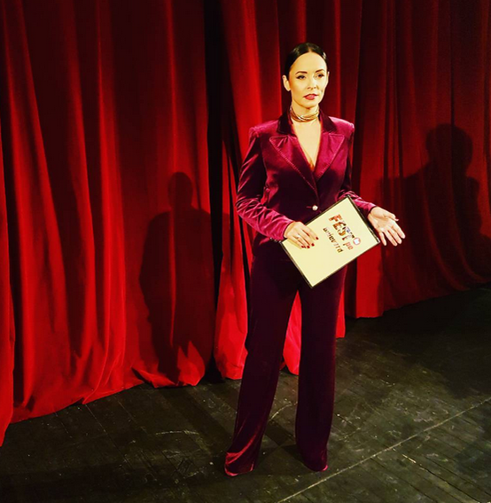 Andreea Marin, împreună cu noul iubit la un eveniment! Ionuţ a sorbit-o din ochi pe ”Zână” toată seara