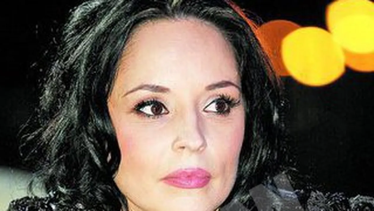 Andreea Marin: Am uitat sa il anunt pe tata de boala mea! M-a sunat disperat dupa ce am vorbit la televizor despre viata mea intima