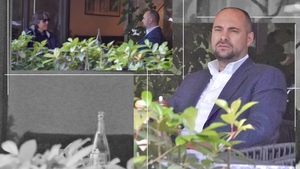 Silviu Mănăstire, așa cum nu apare la televizor. Ce face "omul cu dosarele" în "cartierul milionarilor"