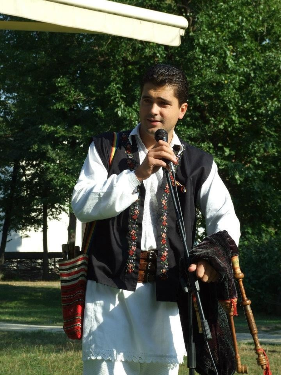Gelu Voicu: 