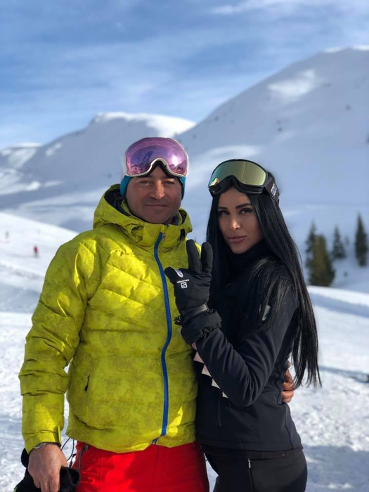 Daniela Crudu, dependentă de operații estetice de 10 ani! Cum arăta la debutul în showbiz, când era blondă şi fără silicoane