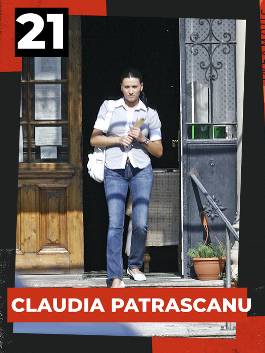 Topul vedetelor care au o legătură strânsă cu Dumnezeu. Monica Gabor, Bianca Drăgușanu, Roxana Vancea… Cine e cea mai evlavioasă?
