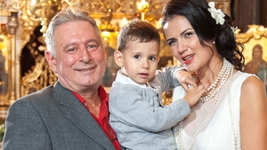 Femeia de care a divorţat Mădălin Voicu este mai bogată decât politicianul! Frumoasa pictoriţă l-a iubit 16 ani