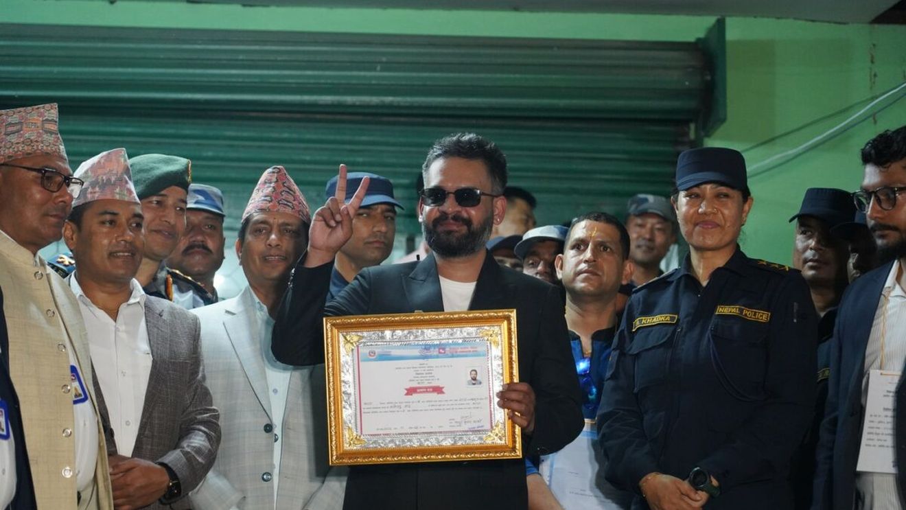 Premierul Nepalului va fi Balendra Shah. Cum a ajuns un rapper în vârstă de 35 de ani să-l învingă pe Sharma KP Oli