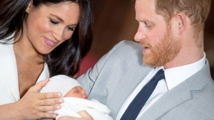 Prințul Harry și Meghan Markle caută bonă pentru fiul lor. Cerințele ducesei sunt drastice
