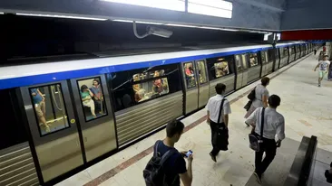 Alertă la metrou între stația Grozăveși și Petrache Poenaru. Călătorii au rămas blocați în tren