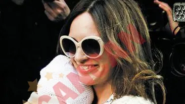 Fiul Mariei Marinescu are pasaport american la doar patru luni