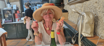 Unde pleacă în vacanță Monica Tatoiu fără soț. Sfatul surprinzător pentru perioada următoare: „Nu purtați nimic roșu”