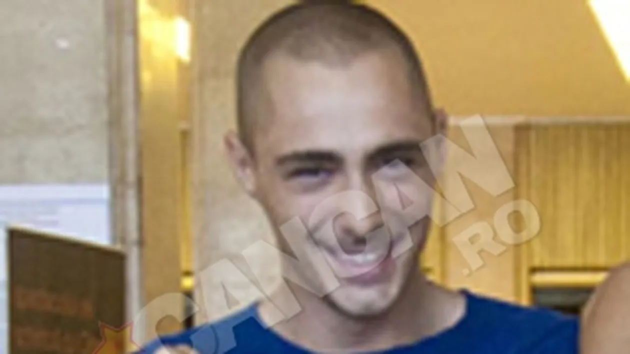 Colega noastra are 25 de ani si a aflat ca sufera de cancer osos! Sa o ajutam pe Andreea!