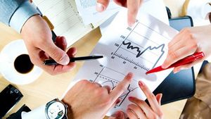 INS: Preturile au scazut in august cu 0,3%, iar inflatia anuala a coborat la 0,84%