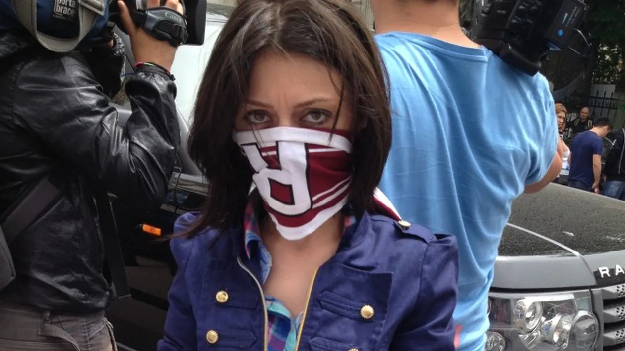 Culisele celui mai asteptat proces al anului: milionarii au devorat covrigi, iar Padureanu era sa lesine de emotie!