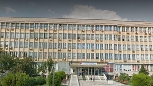 Caz șocant la Iași. Ce a pățit o ieșeancă după ce a băut patru litri de țuică. Medicilor nu le-a venit să creadă