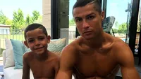 Cristiano Ronaldo şi iubita lui însărcinată, prima imagine cu unul din gemeni! Fotbalistul e vrăjit de bebeluş