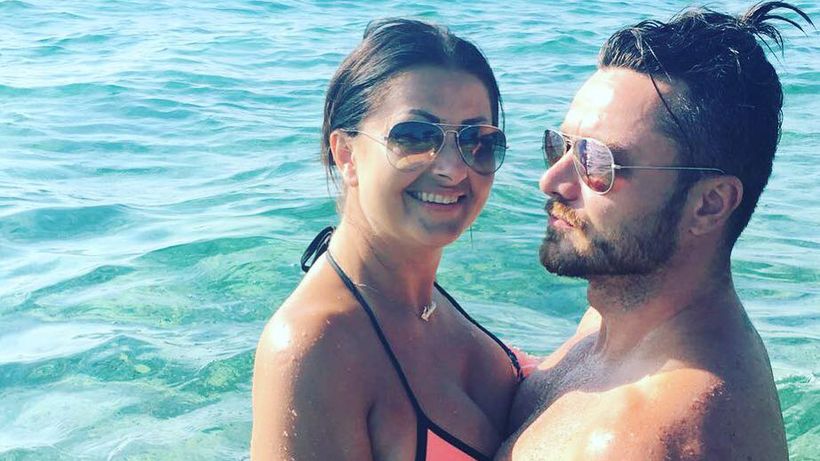 Gabriela Cristea şi Tavi Clonda au părăsit, de urgenţă, litoralul. „Pregătiri pentru…”