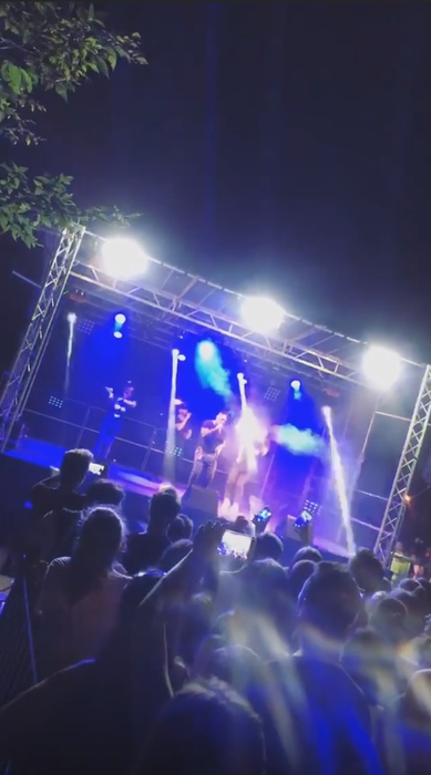 Alex Velea, la mitingul diasporei. Gestul făcut de iubitul Antoniei