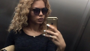 BEYONCE de România, intervenţie chirurgicală! Cum arată noile silicoane ale blondei