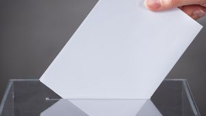 Fraudă la alegeri, la prima oră? Au dispărut 800 de buletine de vot