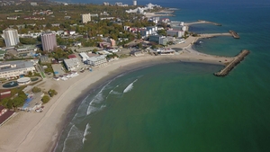 Cât vor avea de achitat turiștii care merg în stațiunea Mamaia pentru taxa de parcare