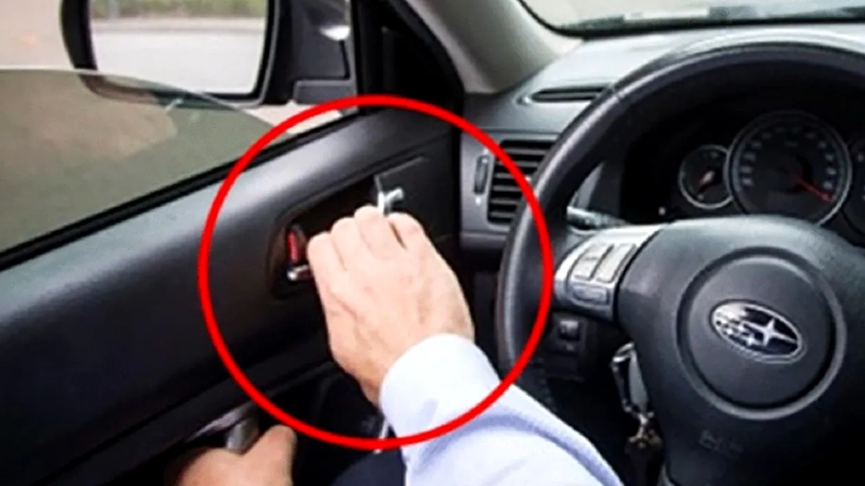 De ce trebuie să deschidă șoferii ușa mașinii doar cu mână dreaptă. Le poate salva viața